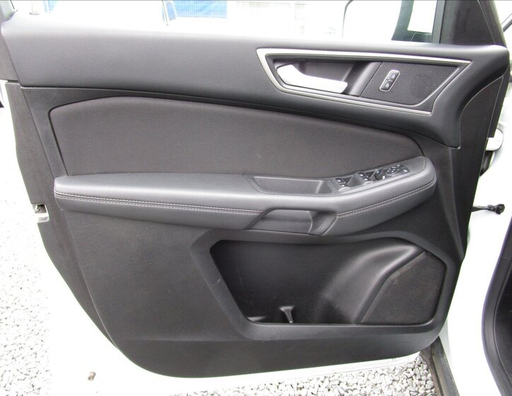 Ford Galaxy MPV 1,5 l 121 kw