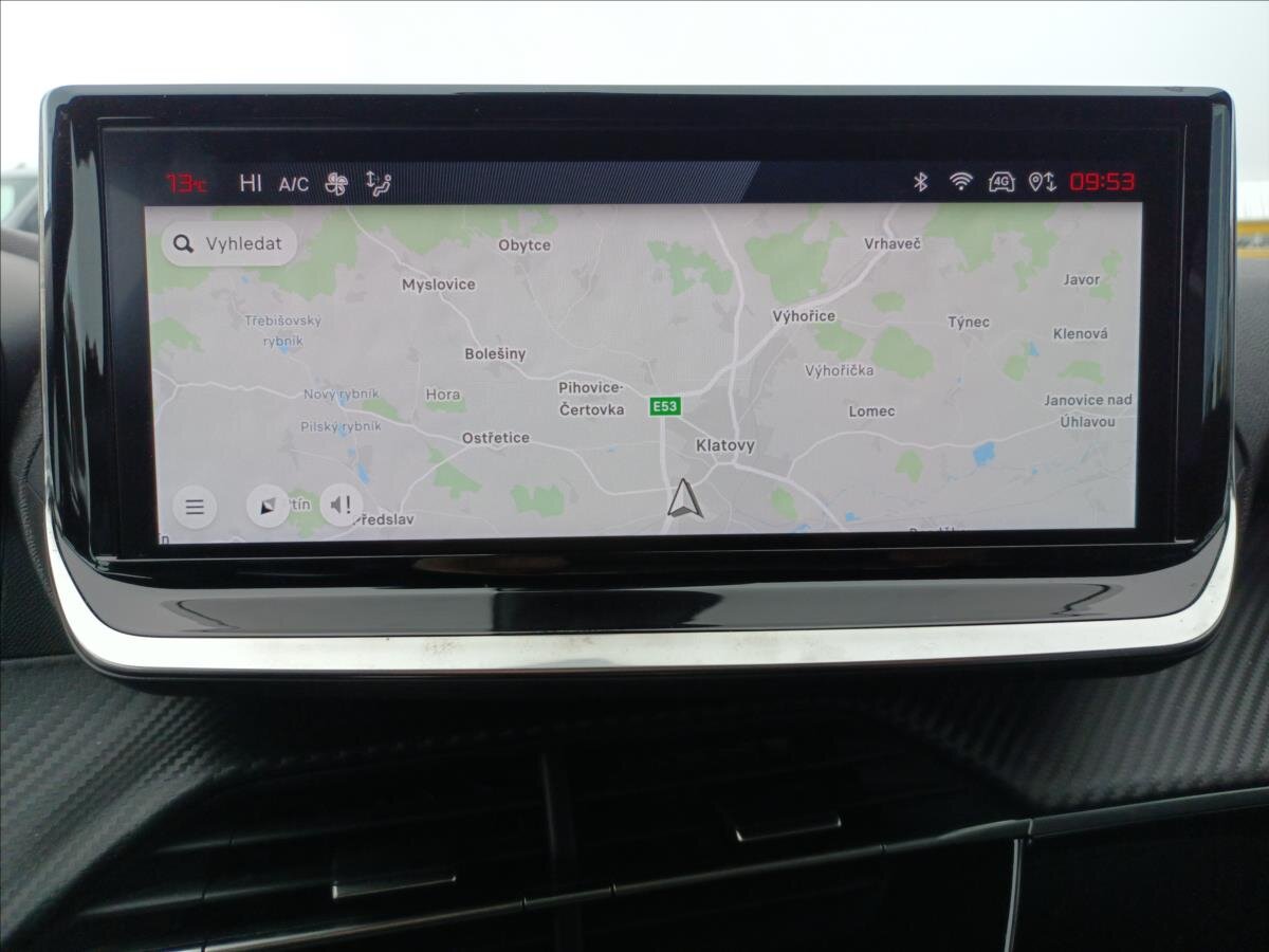 Peugeot 2008 SUV 1,2 l 96 kw