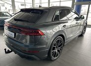 Audi Q8 SUV / Terénní 3,0 l 250 kw