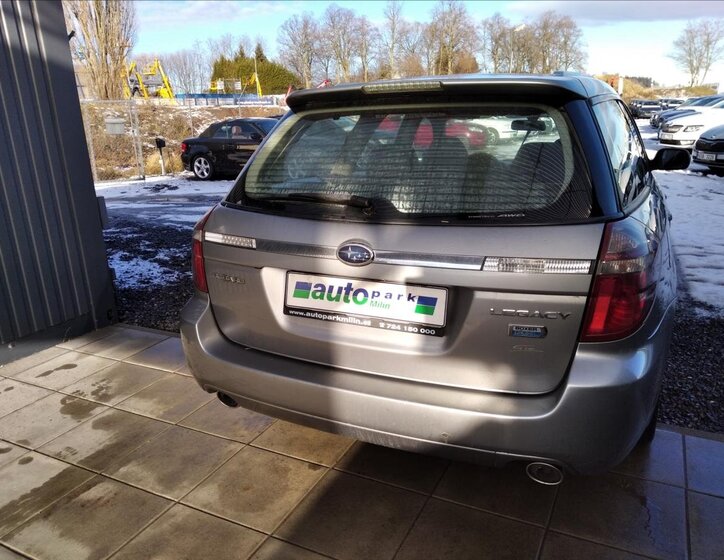 Subaru Legacy Kombi 2,0 l 110 kw