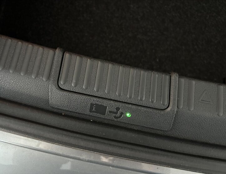 Škoda Superb Sedan / Limuzína 1,4 l 110 kw