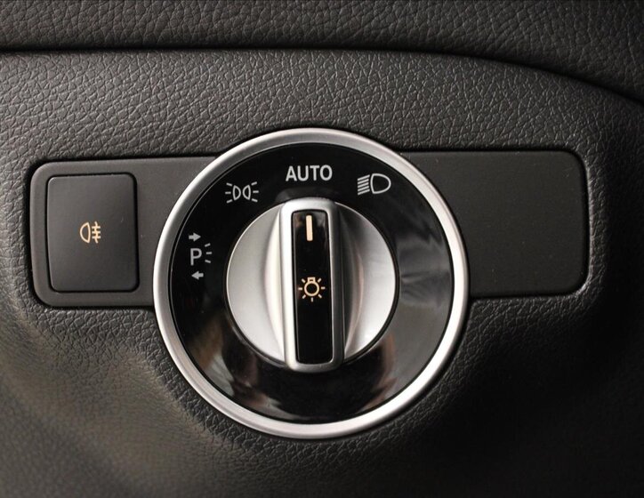 Mercedes-Benz CLA 15