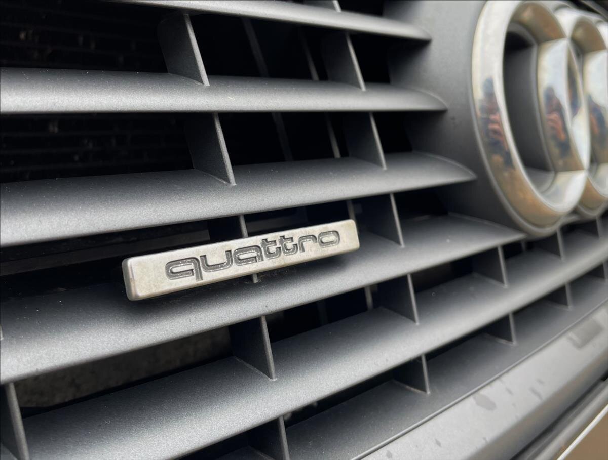 Audi A6 Kombi 3,0 l 171 kw