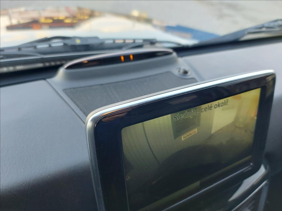 Mercedes-Benz Třídy G SUV / Terénní 3,0 l 155 kw