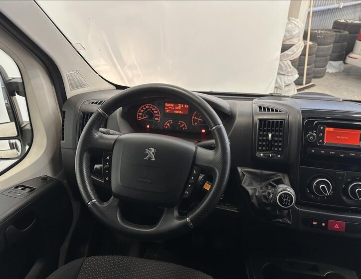 Peugeot Boxer Skříň 2,2 l 103 kw