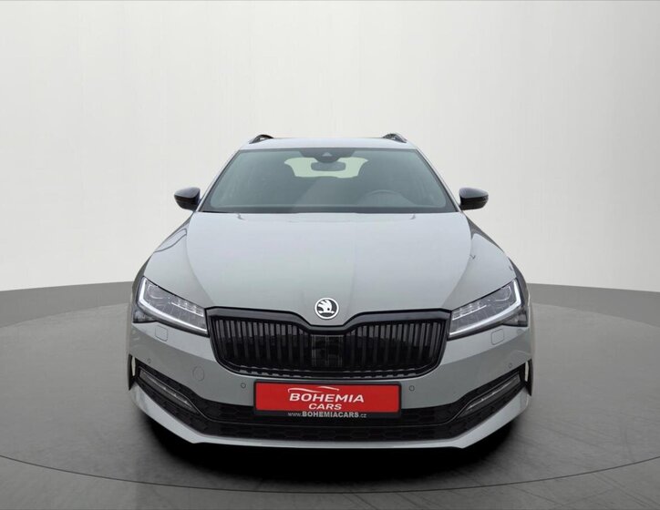 Škoda Superb Kombi 2,0 l 110 kw