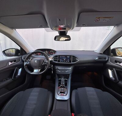 Peugeot 308 15