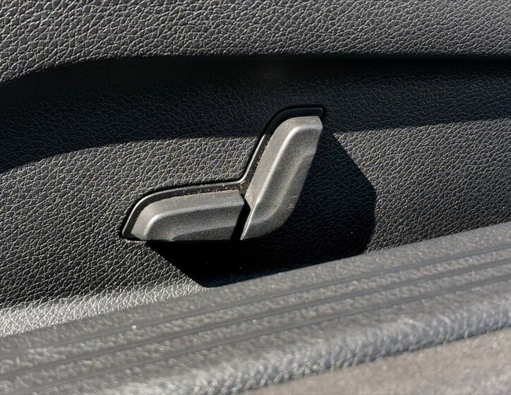 Mercedes-Benz Třídy C Kabriolet 2,0 l 180 kw