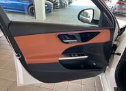 Mercedes-Benz Třídy C 9