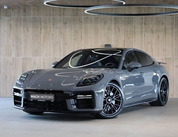Porsche Panamera Sedan / Limuzína 4,0 l 368 kw