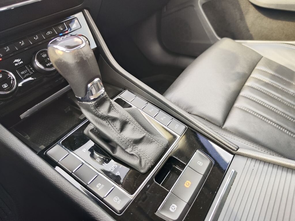 Škoda Superb Sedan / Limuzína 2,0 l 110 kw