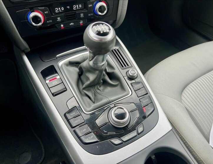 Audi A4 Kombi 2,0 l 100 kw