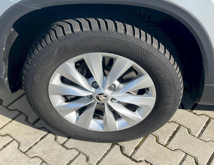 Škoda Karoq SUV / Terénní 1,5 l 110 kw