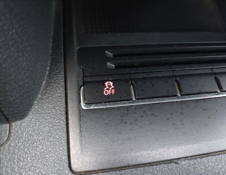 Volkswagen Touran MPV 1,2 l 77 kw