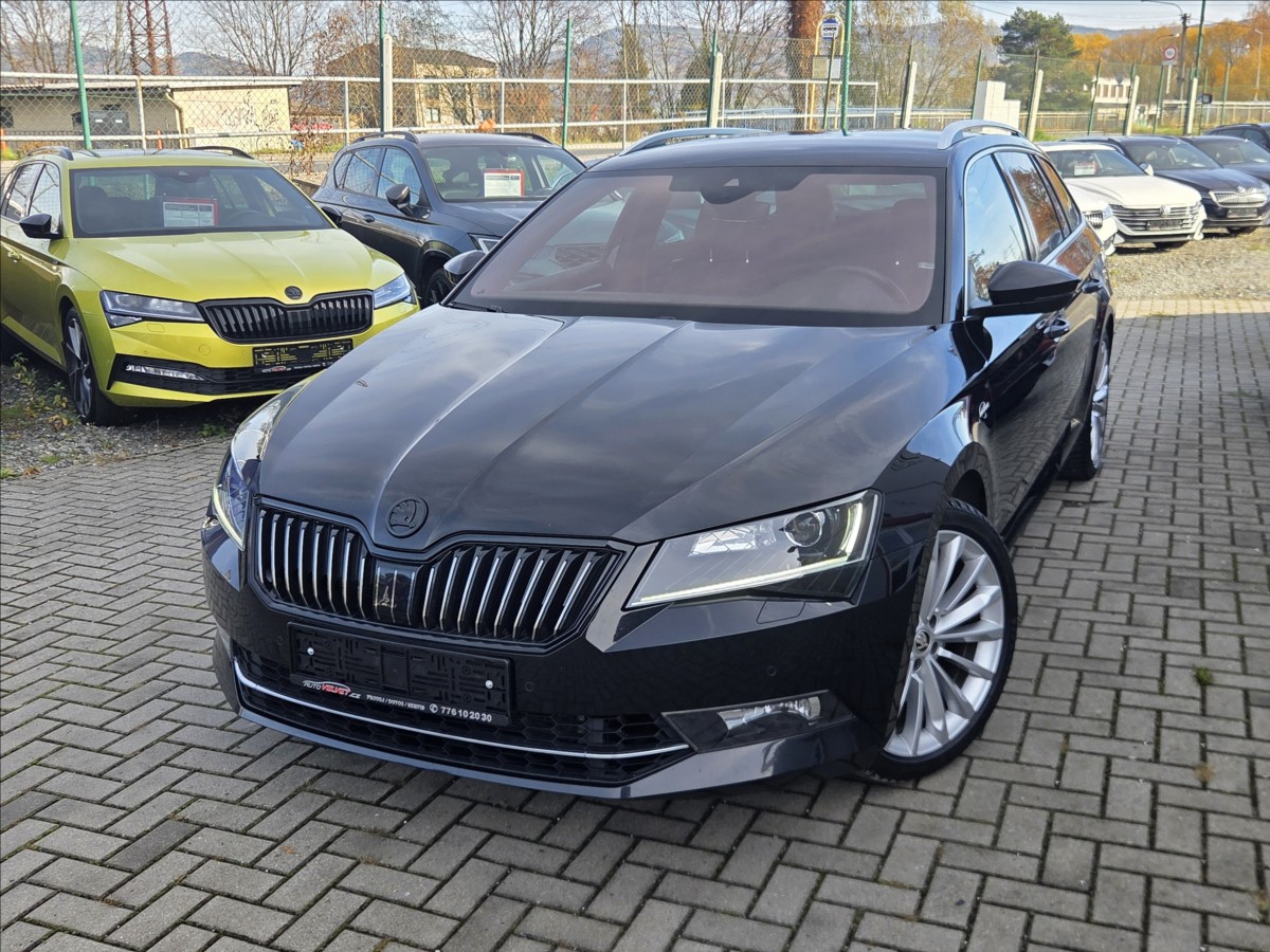 Škoda Superb