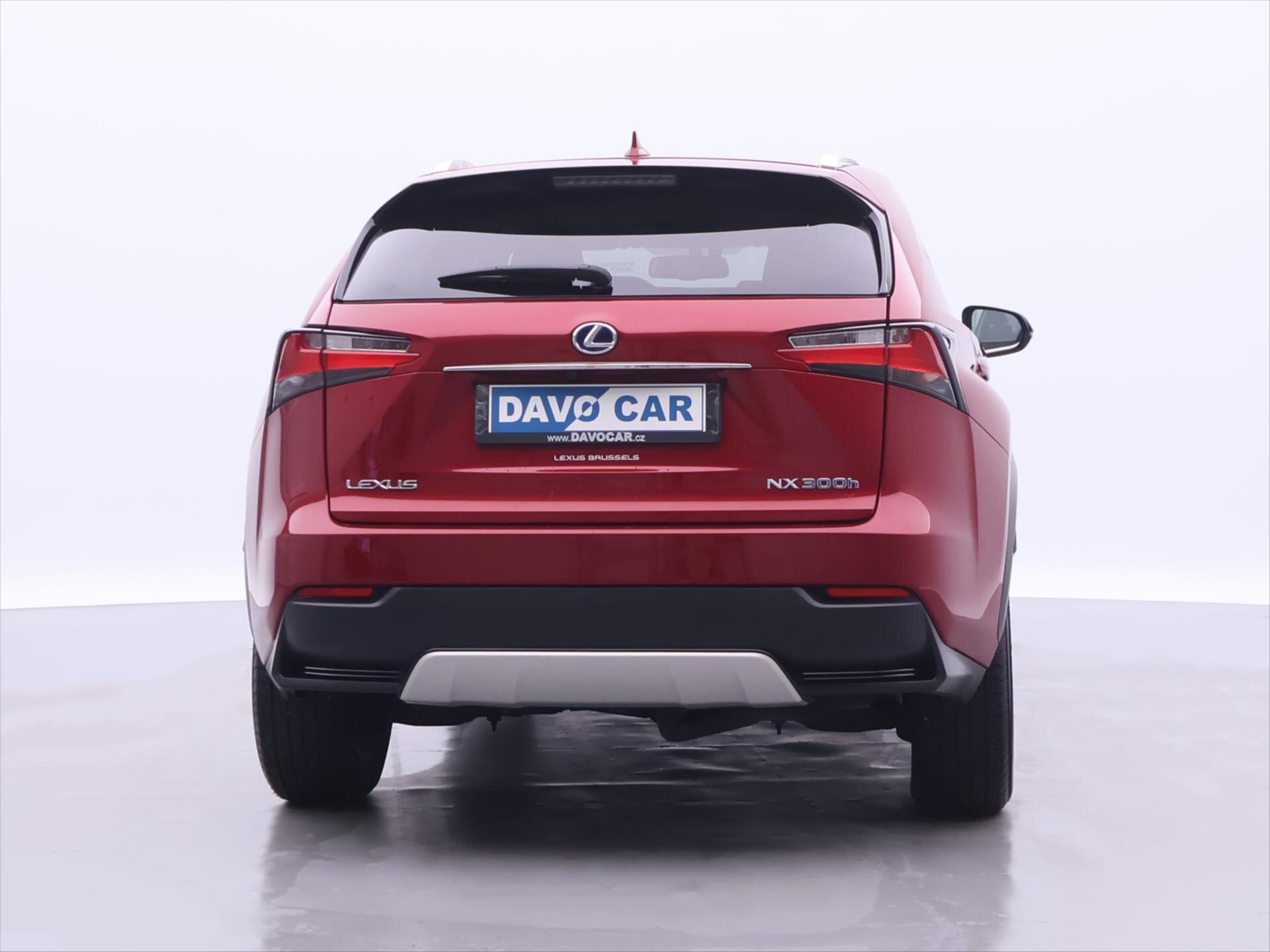 Lexus NX 300h SUV 2,5 l 114 kw