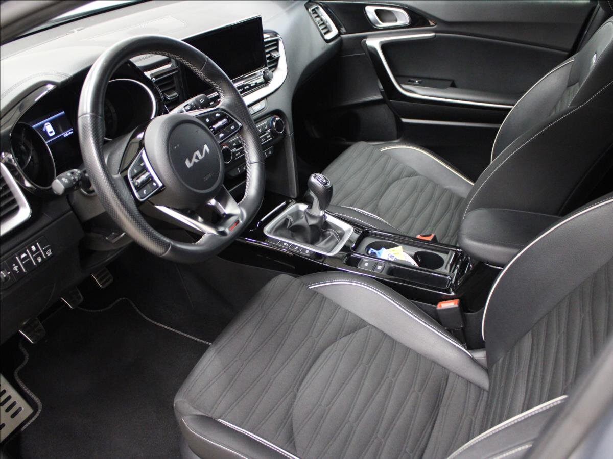 KIA ProCeed Hatchback 1,5 l 117 kw