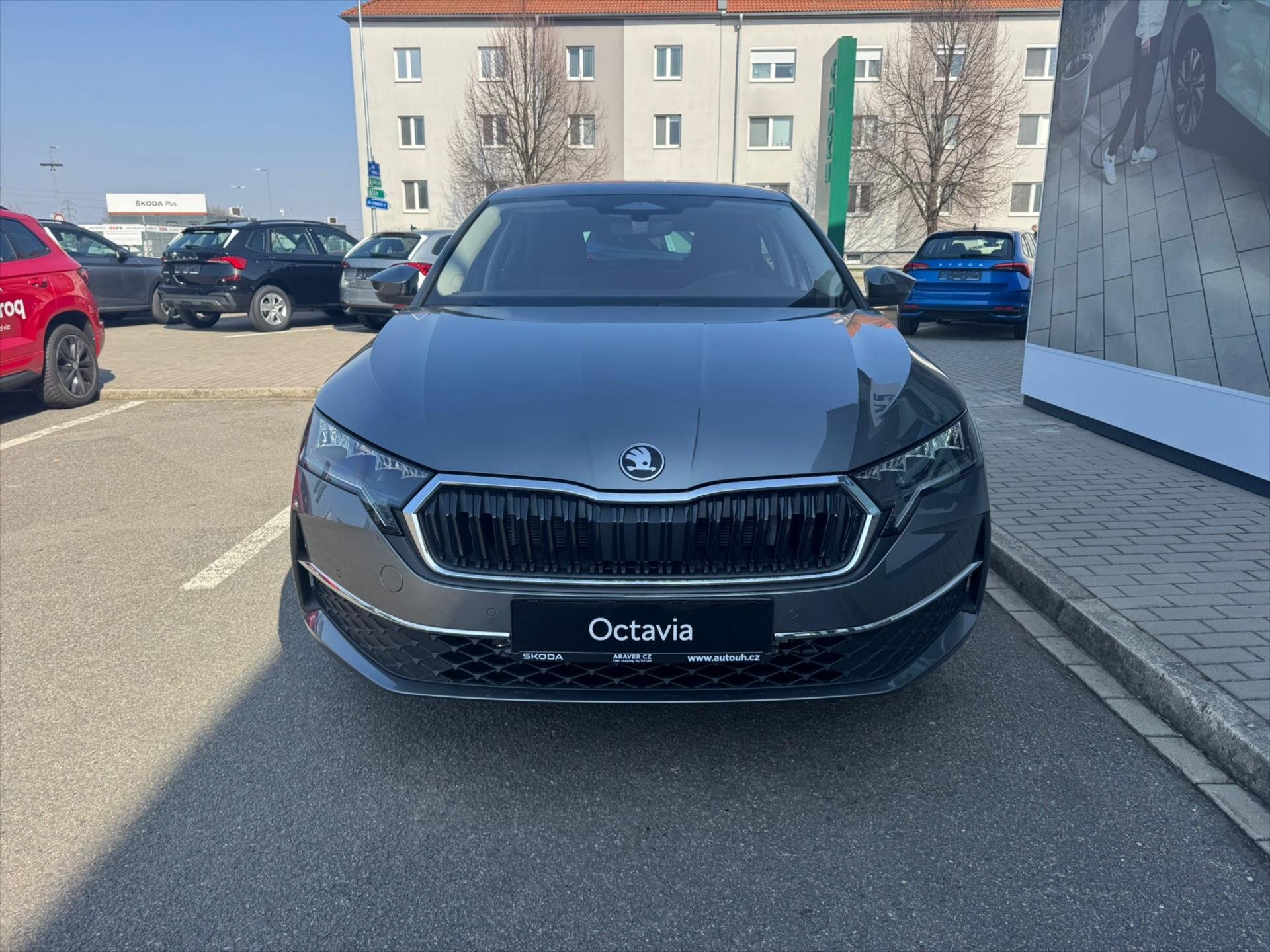 Škoda Octavia Sedan / Limuzína 1,5 l 110 kw