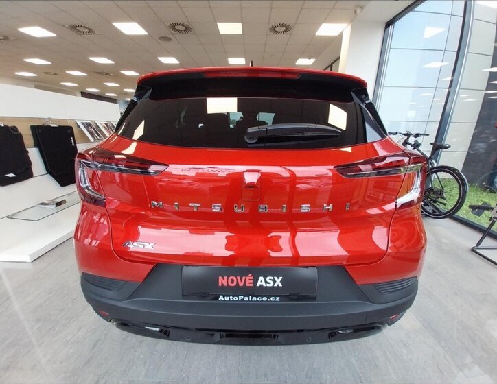 Mitsubishi ASX SUV / Terénní 1,3 l 103 kw