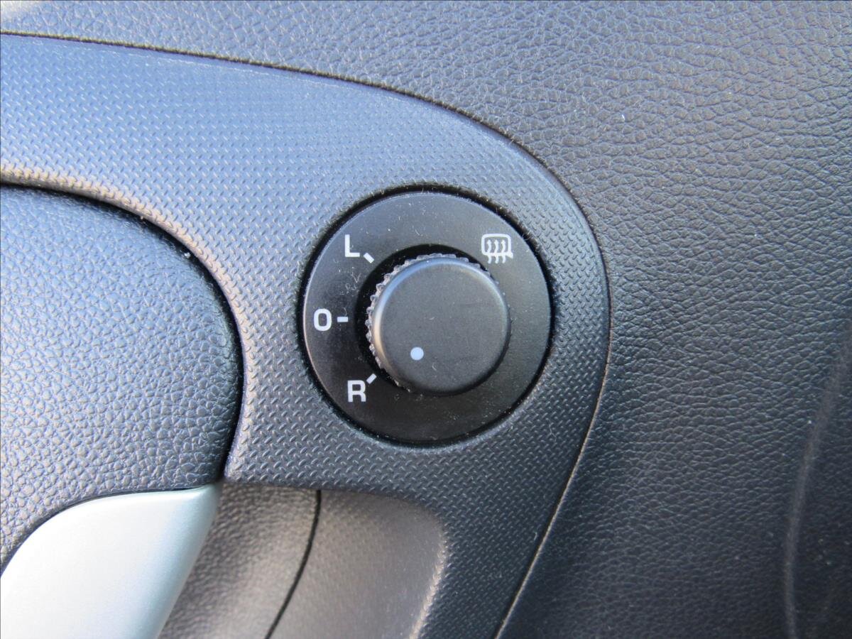 Škoda Roomster Kombi 1,2 l 51 kw