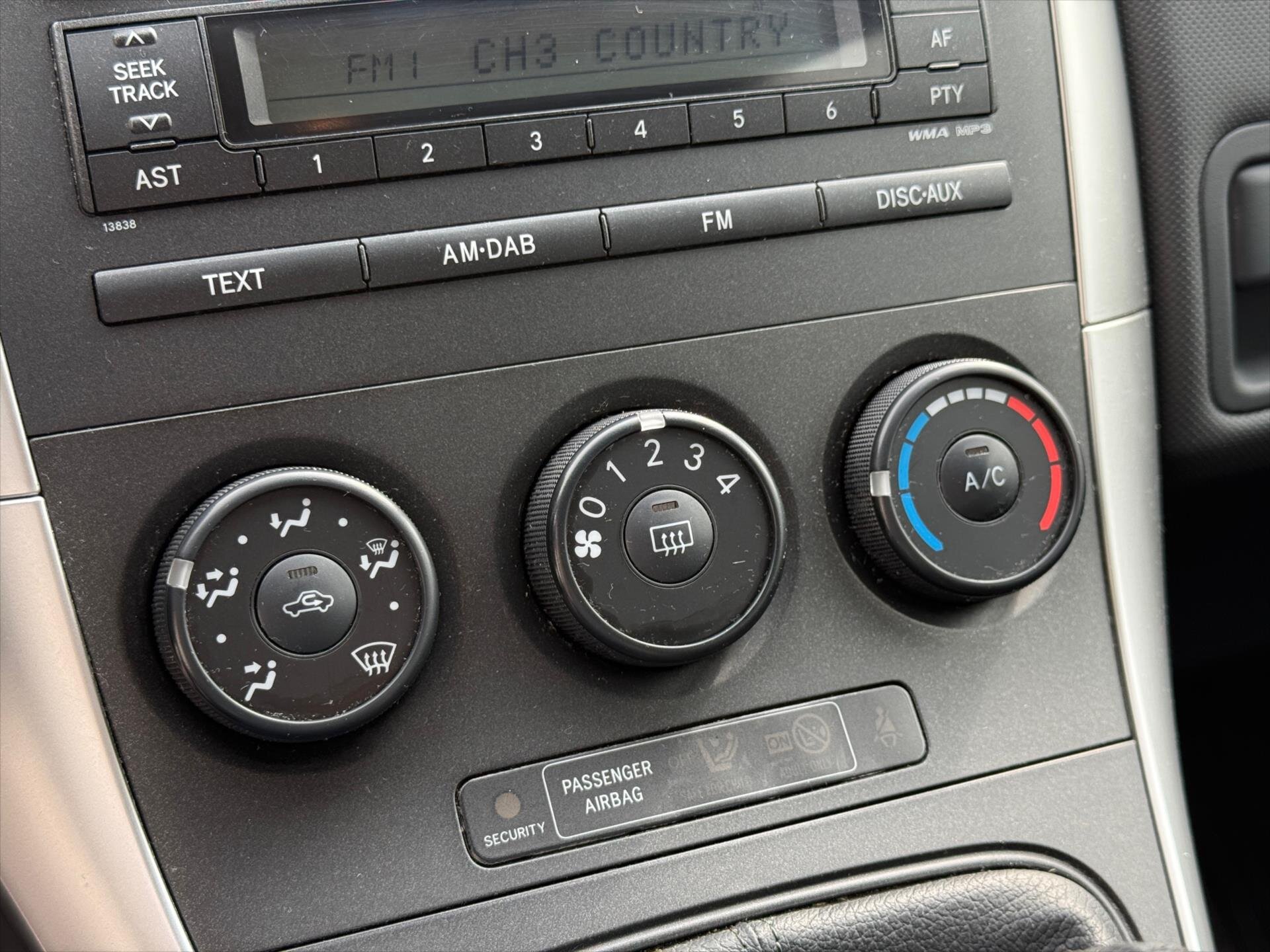 Toyota Auris Hatchback 1,3 l 73 kw