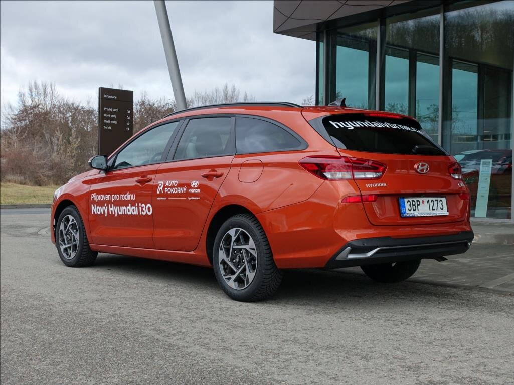 Hyundai i30 Kombi 998,0 84 kw