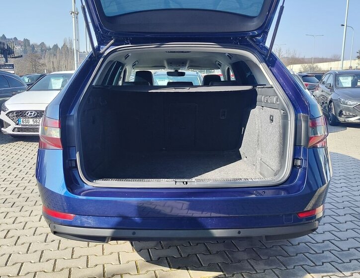 Škoda Superb Kombi 2,0 l 140 kw