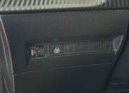 Peugeot 208 Hatchback 1,2 l 74 kw