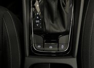 Škoda Karoq SUV 1,5 l 110 kw