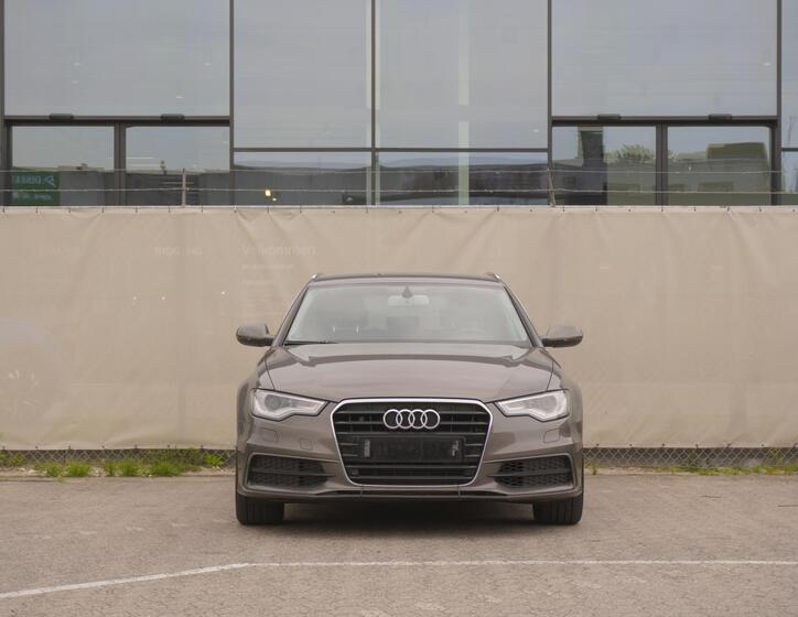 Audi A6 2