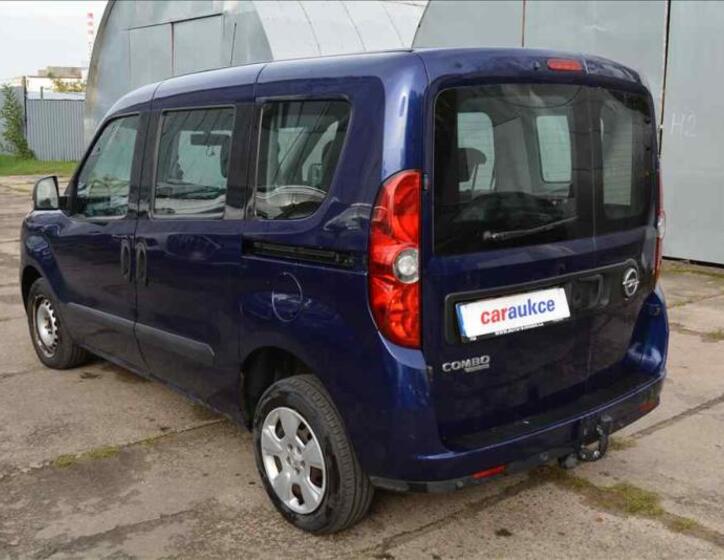Opel Combo 6