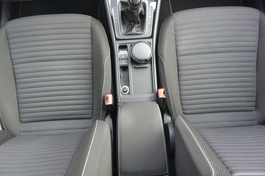 Volkswagen Golf Kombi 2,0 l 110 kw