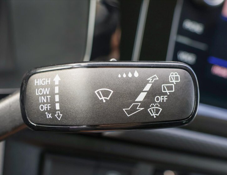 Volkswagen Transporter 22