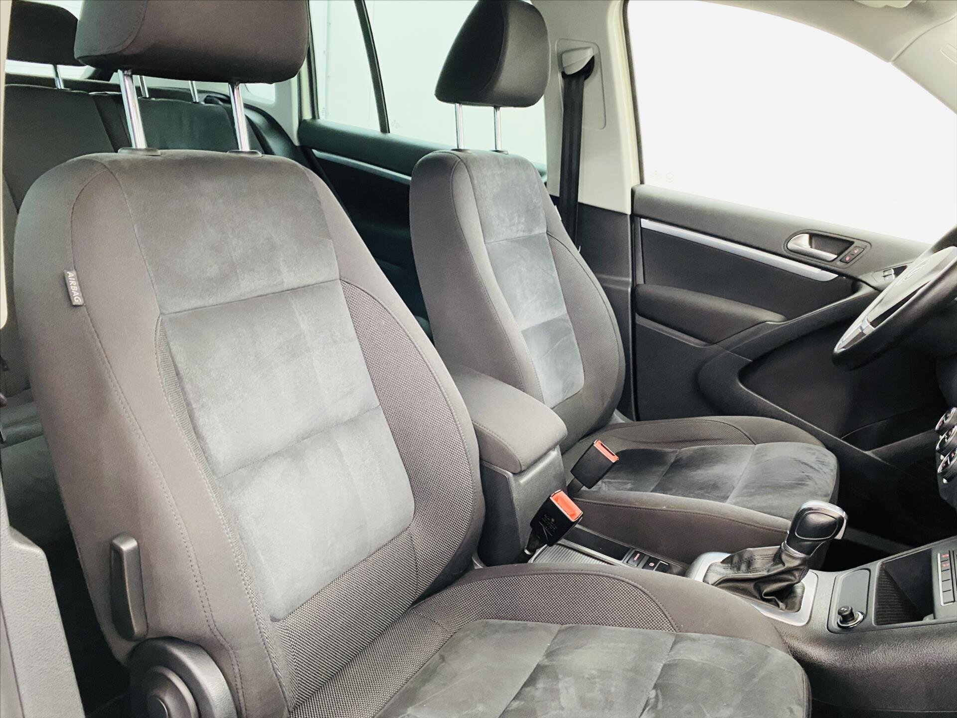 Volkswagen Tiguan SUV 2,0 l 110 kw