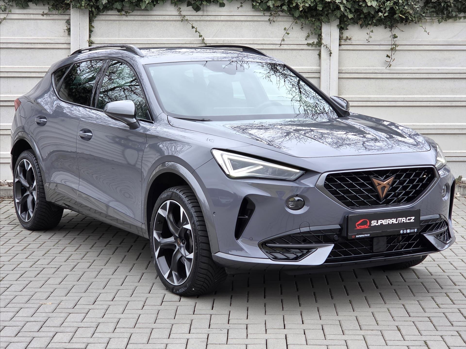 Cupra Formentor SUV / Terénní 2,0 l 140 kw