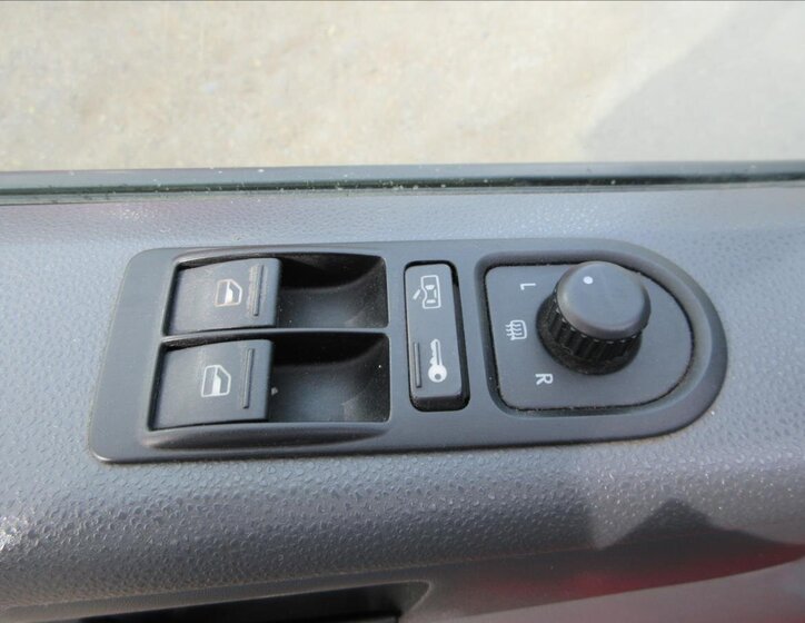 Volkswagen Transporter Ostatní 2,5 l 96 kw