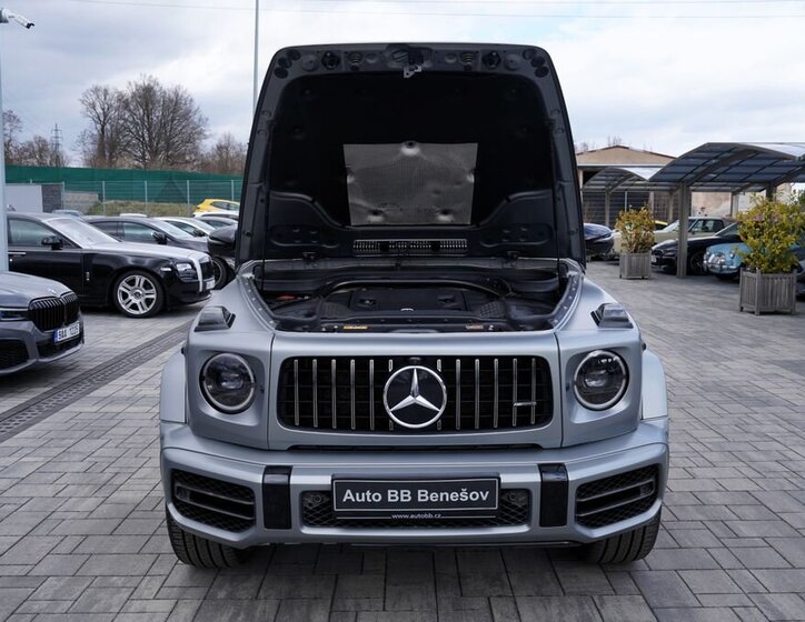 Mercedes-Benz Třídy G SUV / Terénní 4,0 l 368 kw