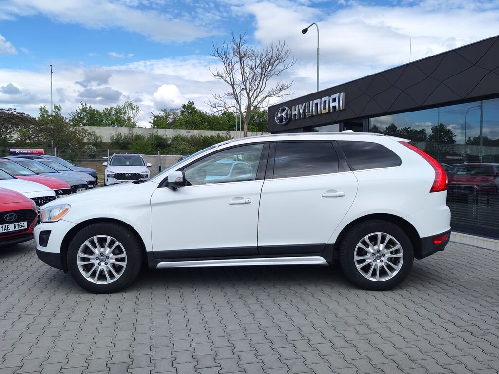 Volvo XC60 SUV / Terénní 2,4 l 136 kw