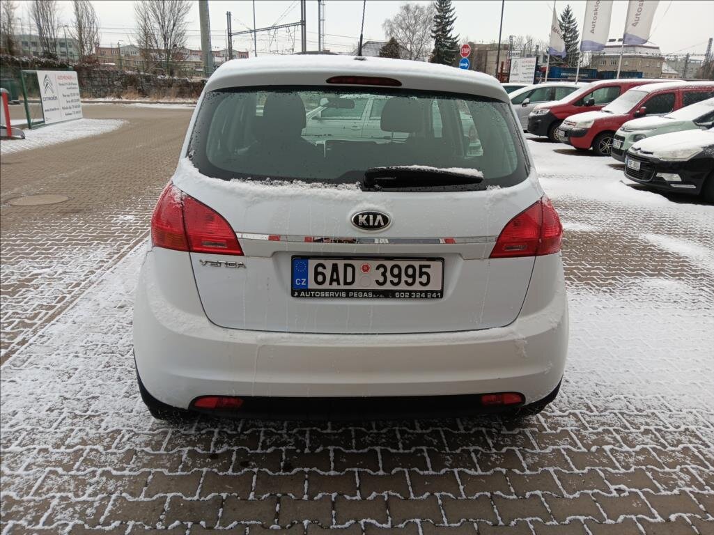 KIA Venga MPV 1,4 l 66 kw