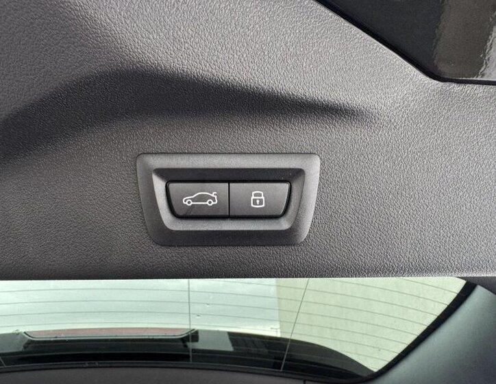 BMW X7 SUV 3,0 l 250 kw