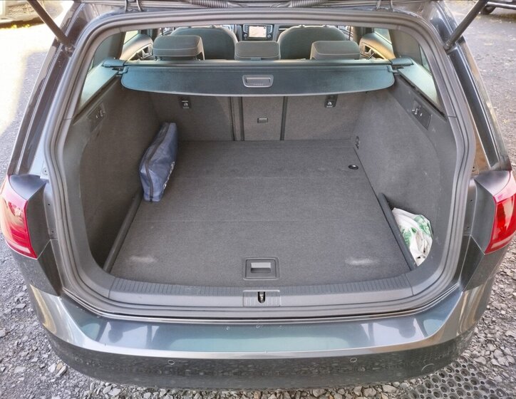 Volkswagen Golf Kombi 2,0 l 135 kw