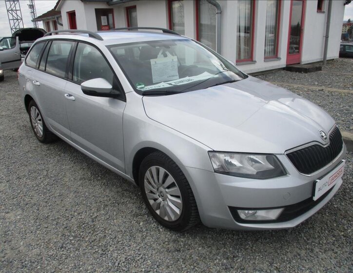 Škoda Octavia Kombi 2,0 l 110 kw