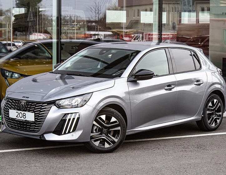 Peugeot 208 Hatchback 1,2 l 81 kw