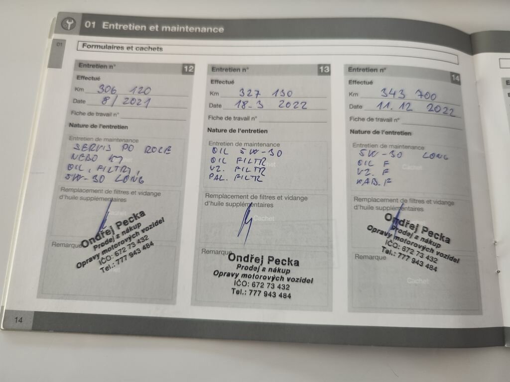 Volvo XC70 Kombi 2,4 l 158 kw