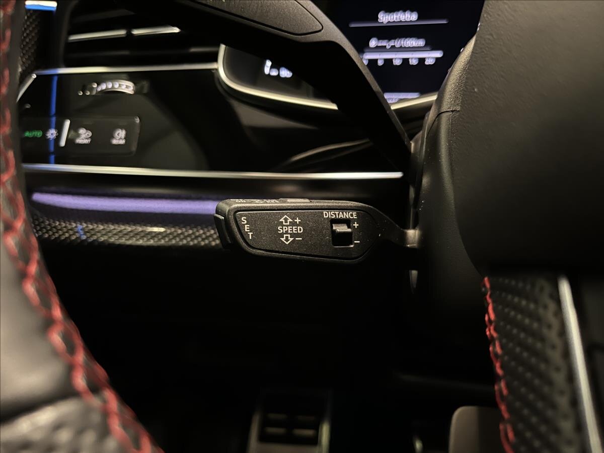 Audi SQ7 Kombi 4,0 l 320 kw