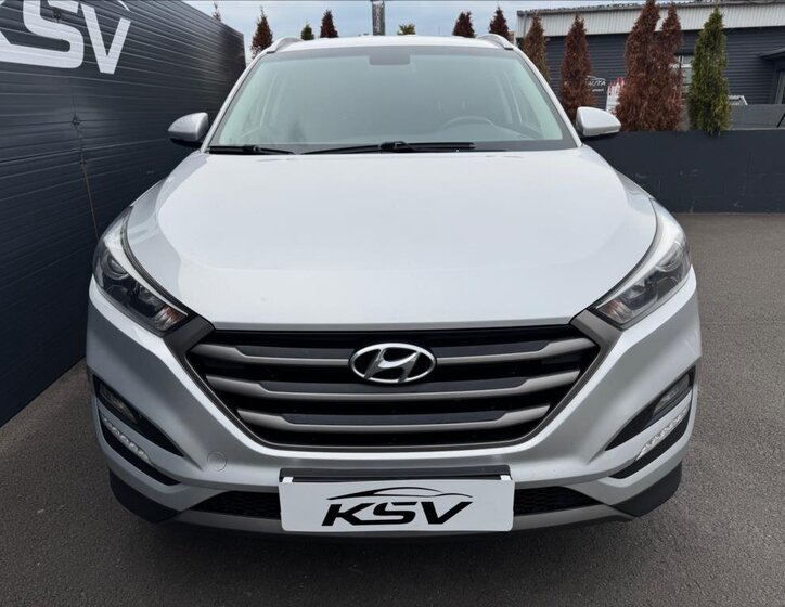 Hyundai Tucson SUV / Terénní 1,6 l 97 kw