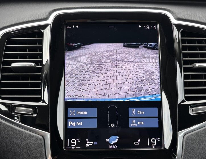 Volvo XC90 SUV 2,0 l 173 kw