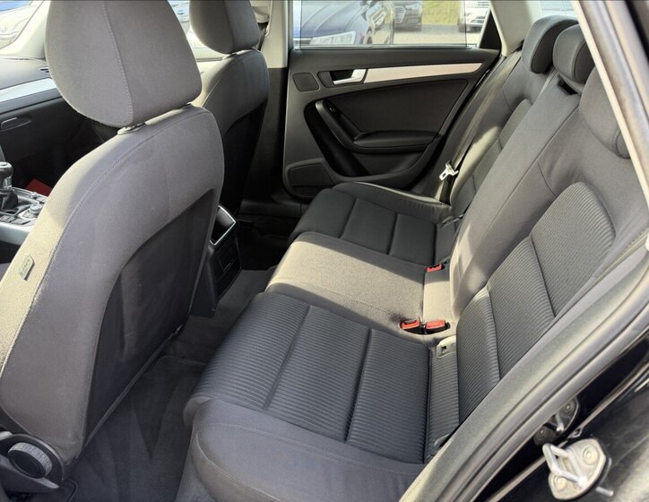 Audi A4 Kombi 2,0 l 88 kw