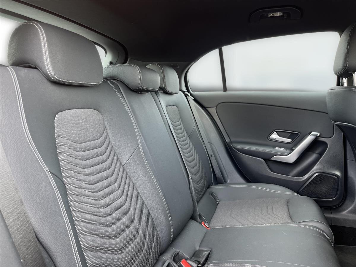 Mercedes-Benz Třídy A Hatchback 1,3 l 100 kw