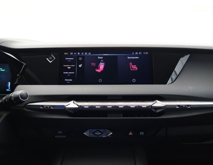 DS Automobiles DS4 Hatchback 1,6 l 132 kw